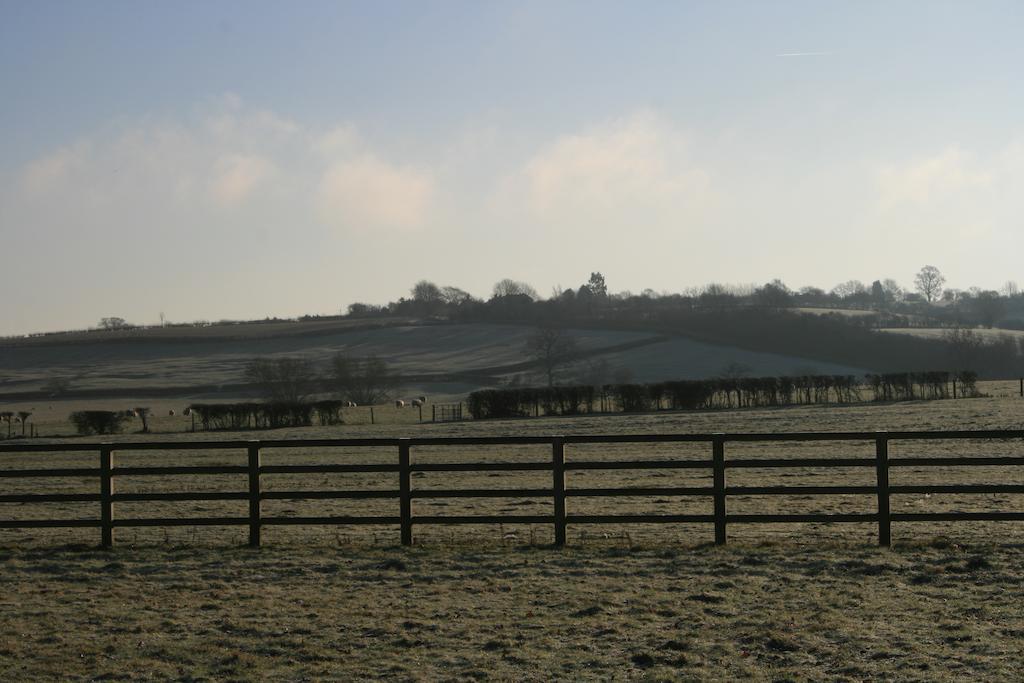 The Stables B&B @ Pear Tree Cottage Winslow Esterno foto