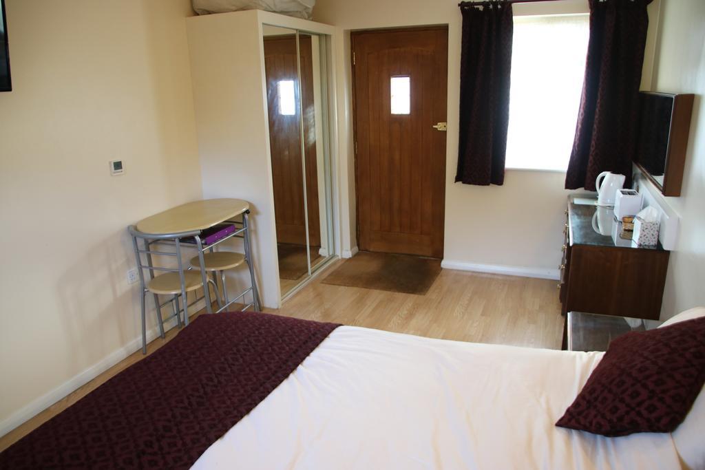 The Stables B&B @ Pear Tree Cottage Winslow Esterno foto